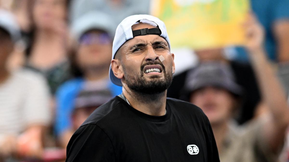 Il ritorno di Kyrgios? A Brisbane perde in un'ora: "È triste, ma mi sono divertito"