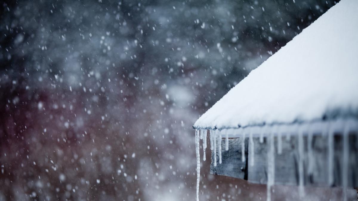 Meteo del weekend: perturbazione in arrivo dal 16 gennaio. Ecco dove nevicherà