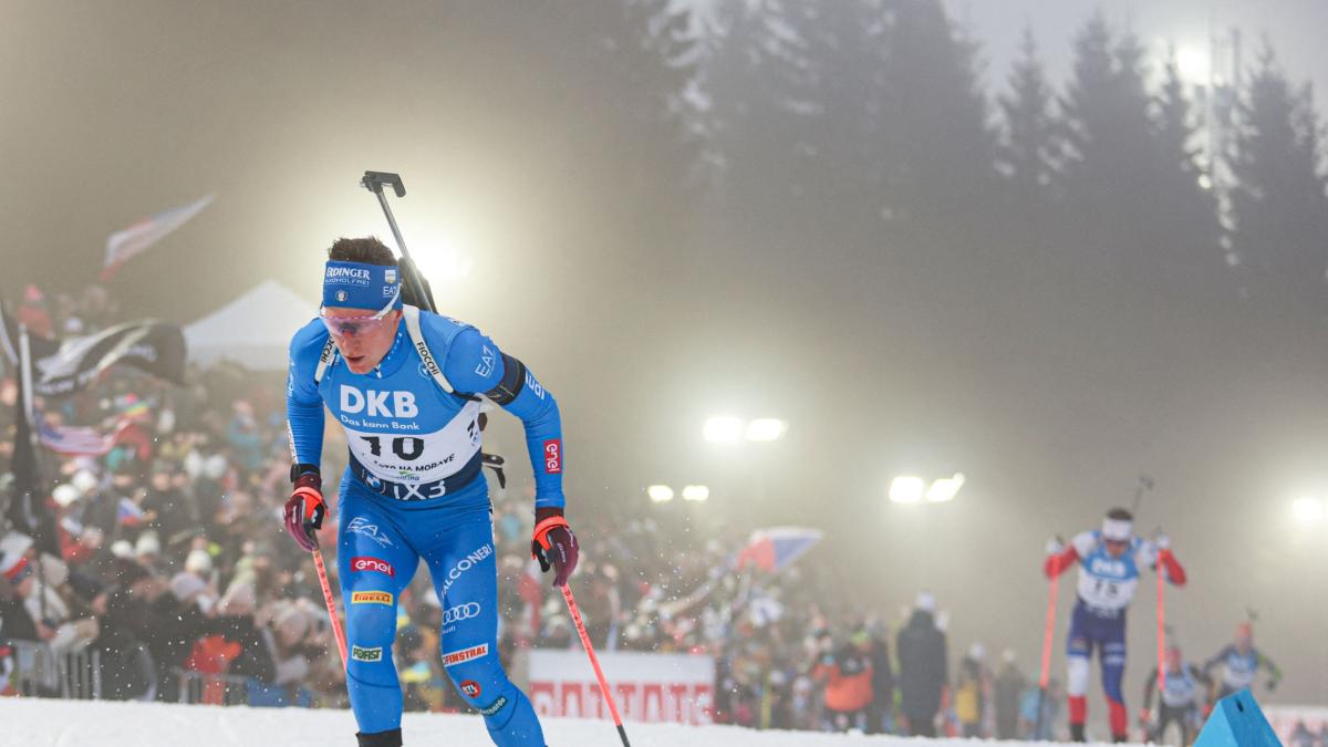Lukas Hofer e i sogni di medaglia a 36 anni. Il grande vecchio del biathlon cerca il tris