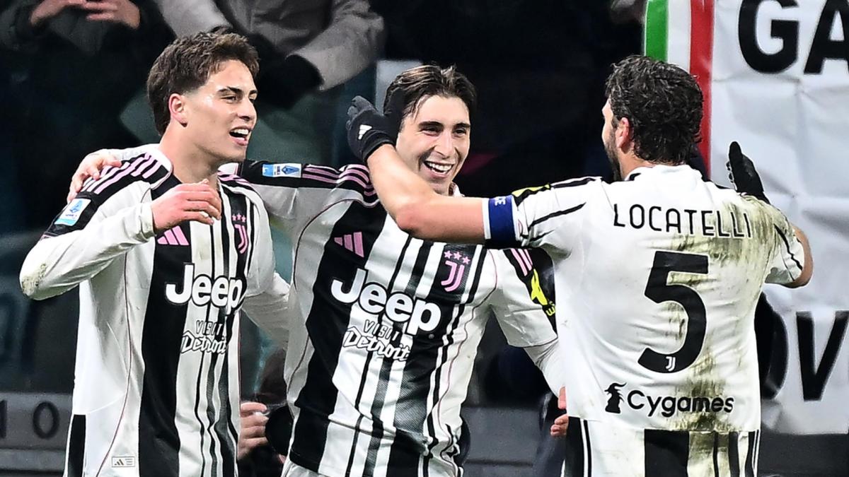 Juve Napoli, le pagelle: Locatelli, serata da Oscar: 8. Notte fonda per Juan Jesus, 4