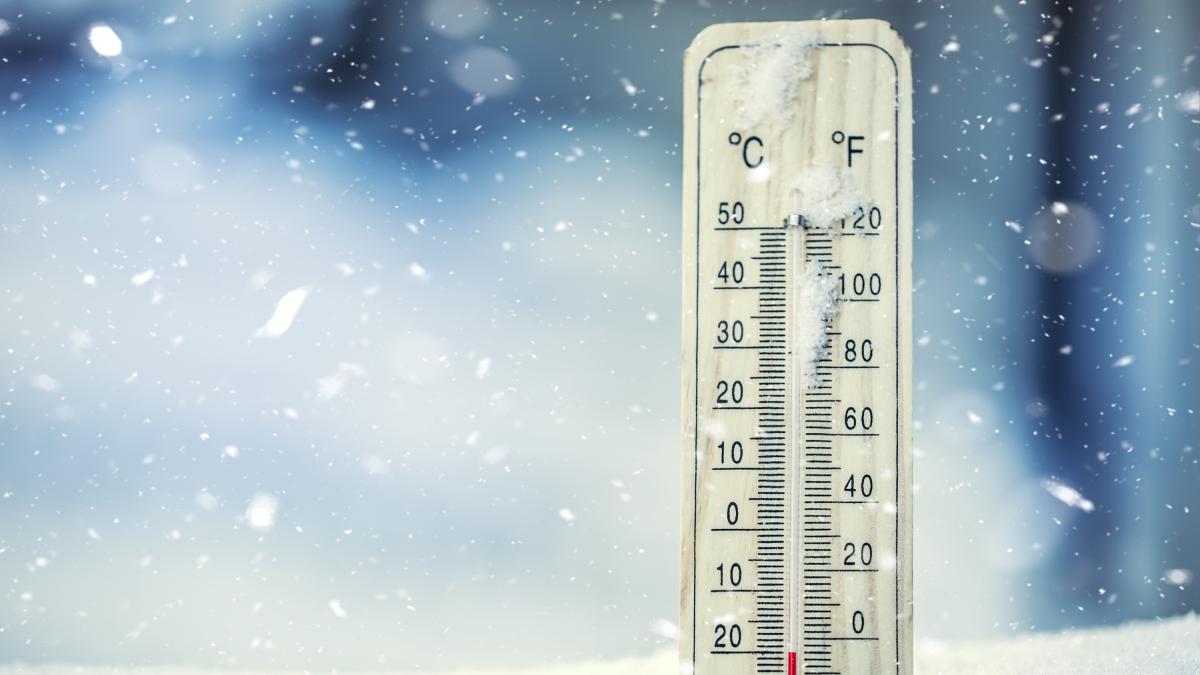 Meteo, ultime ore di tregua martedì 27 gennaio. Poi neve e mareggiate sull