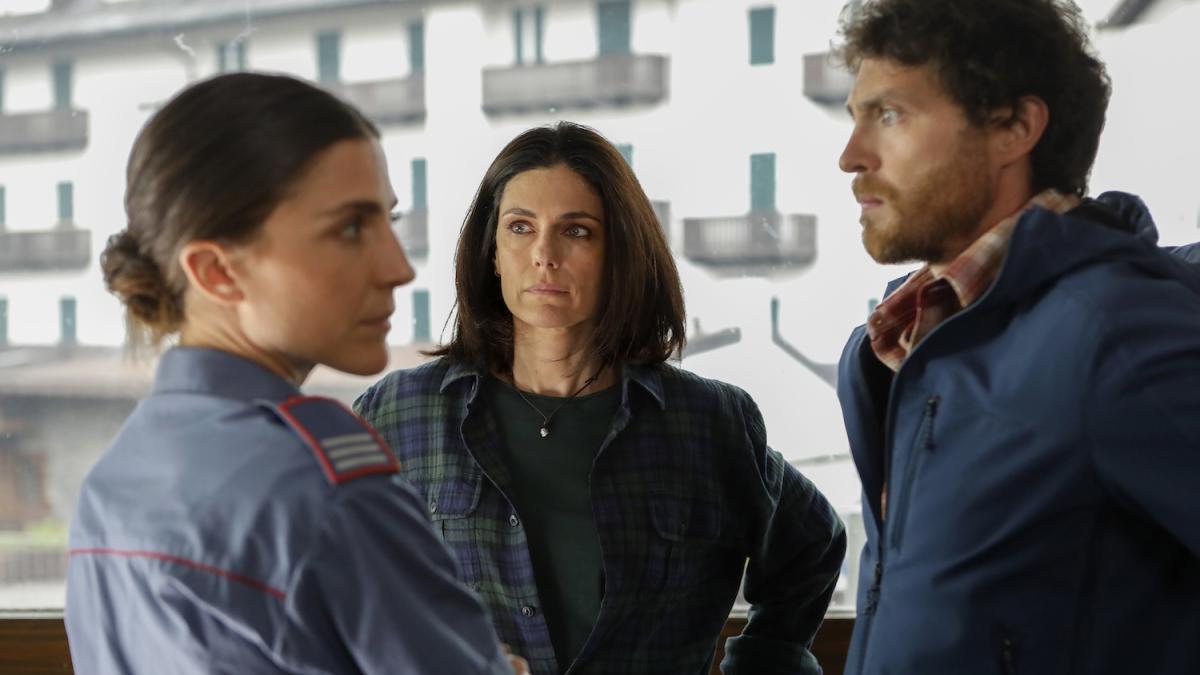 Una nuova vita, la fiction con Anna Valle al via su Canale 5: le anticipazioni del 28 gennaio