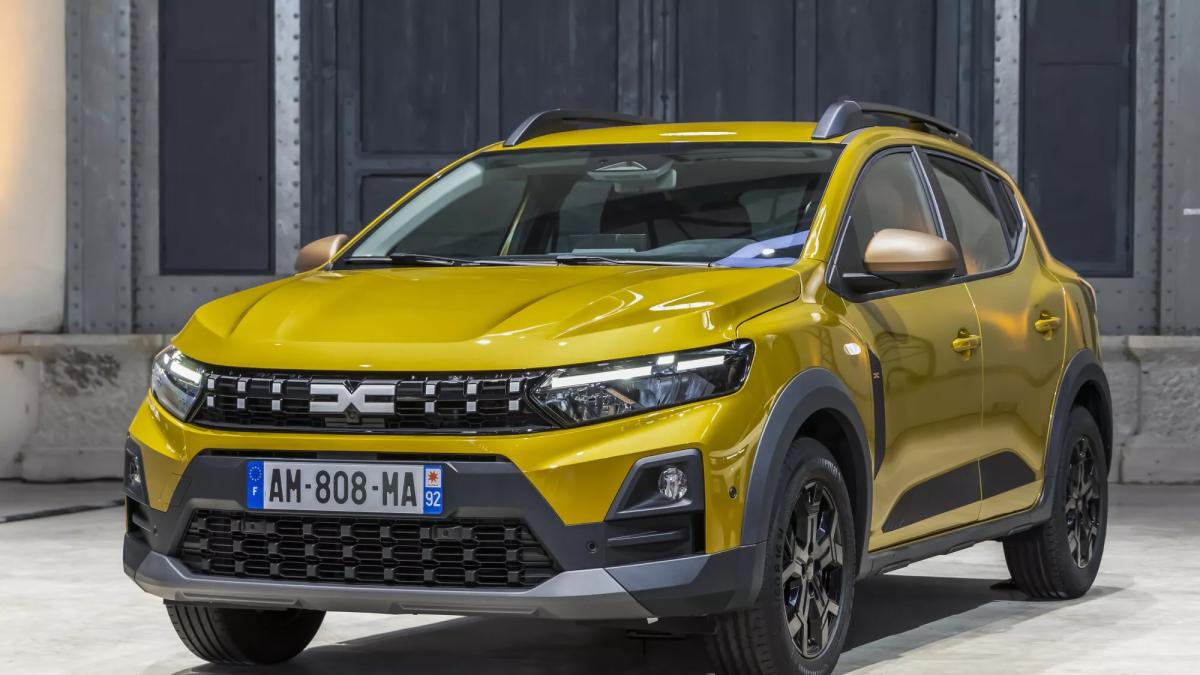 Nuova Dacia Sandero, arriva il full hybrid