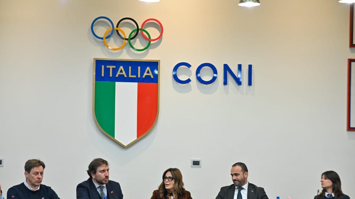 Belluno, Alghero, Taranto e Roma: l'Italia in vetrina con il "Triathlon Experience"