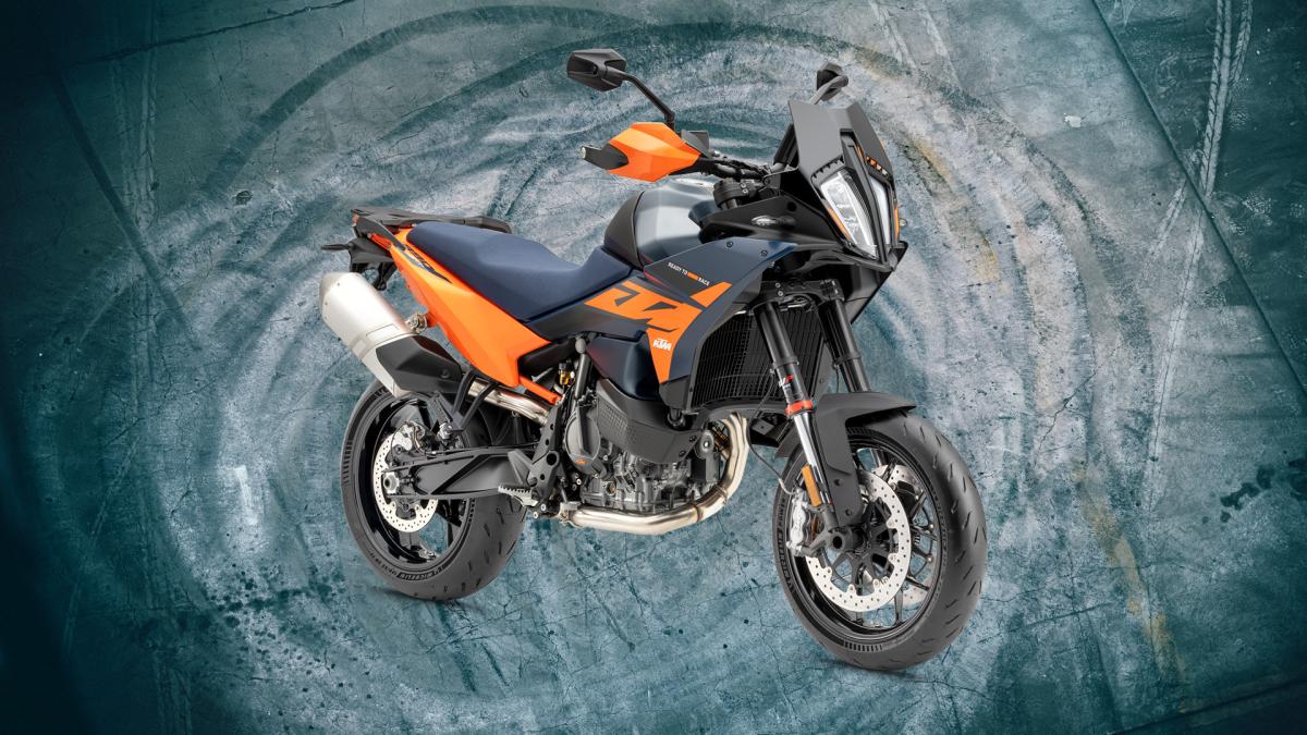 Ktm 890 Smt 2026, addio becco: tourer per smanettoni