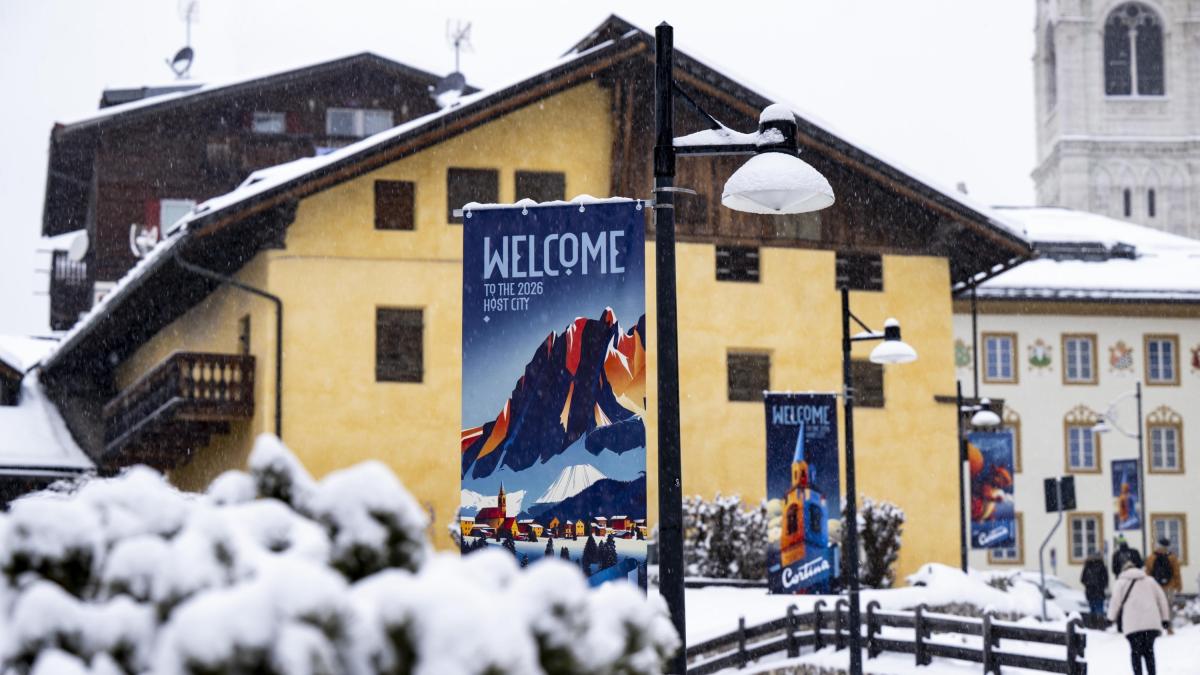 Il calcio a Cortina si inchina ai Giochi, sogna Sacchi e non può essere promosso