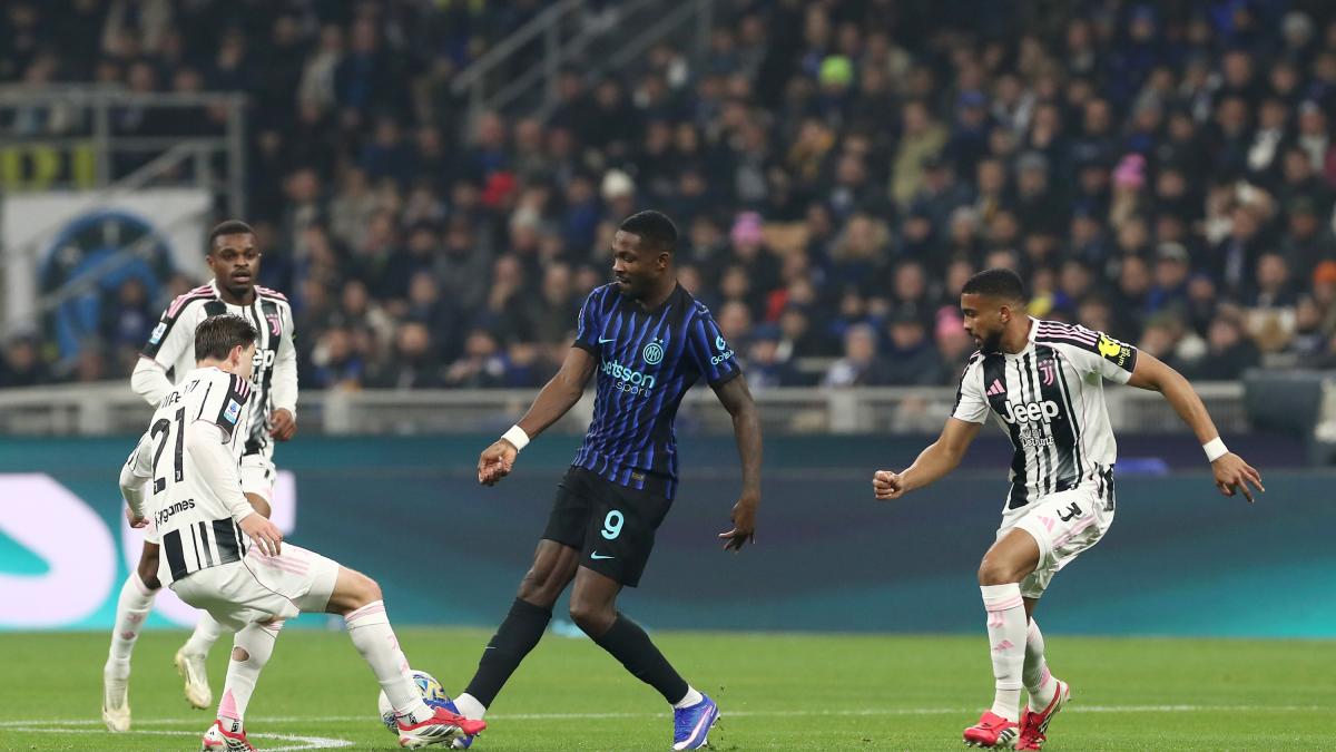 inter juve boom di ascolti su sky per il derby d italia da Gazzetta.it inter juve boom di ascolti su sky per il derby d italia
