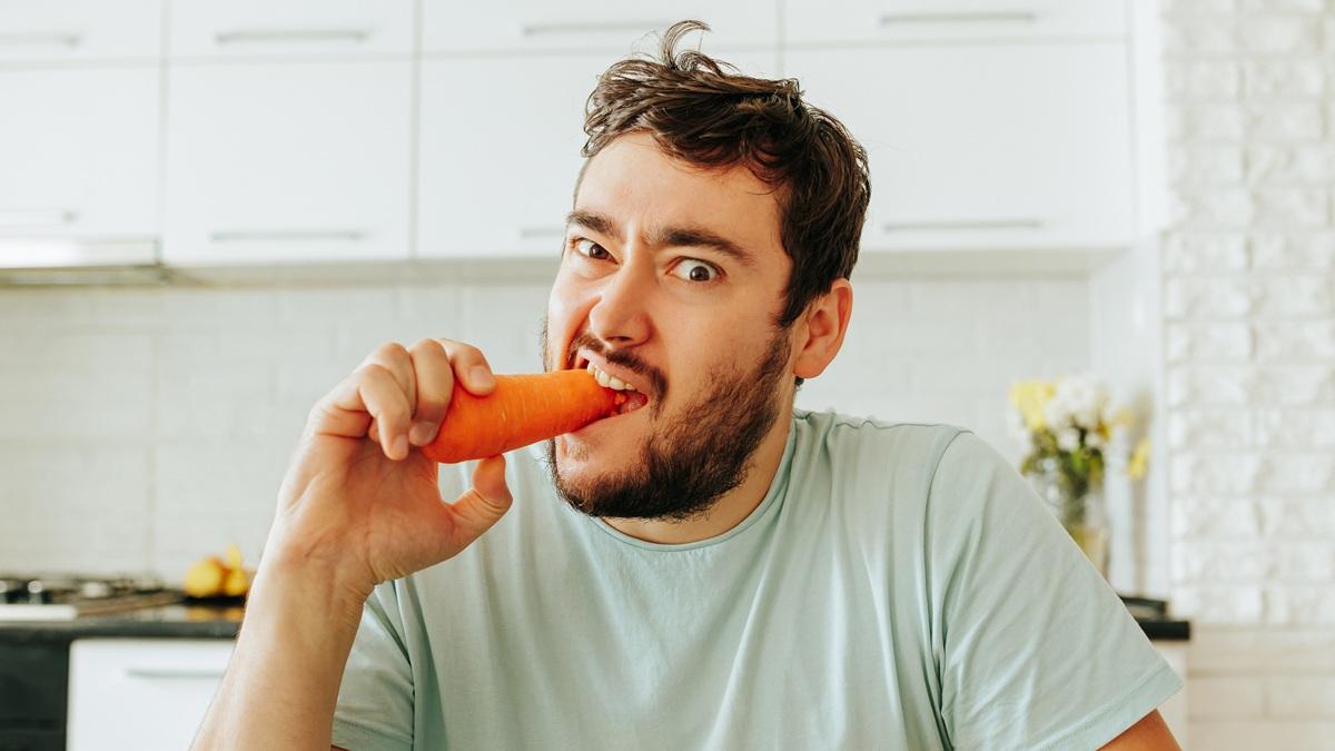 I 3 alimenti che hanno più betacarotene delle carote e aiutano occhi e sistema immunitario