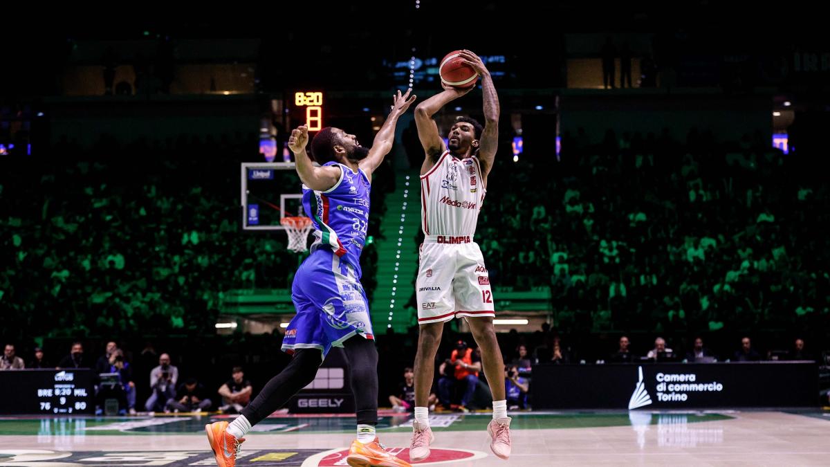 Brooks inarrestabile, Milano vince con Brescia e va in finale di Coppa Italia