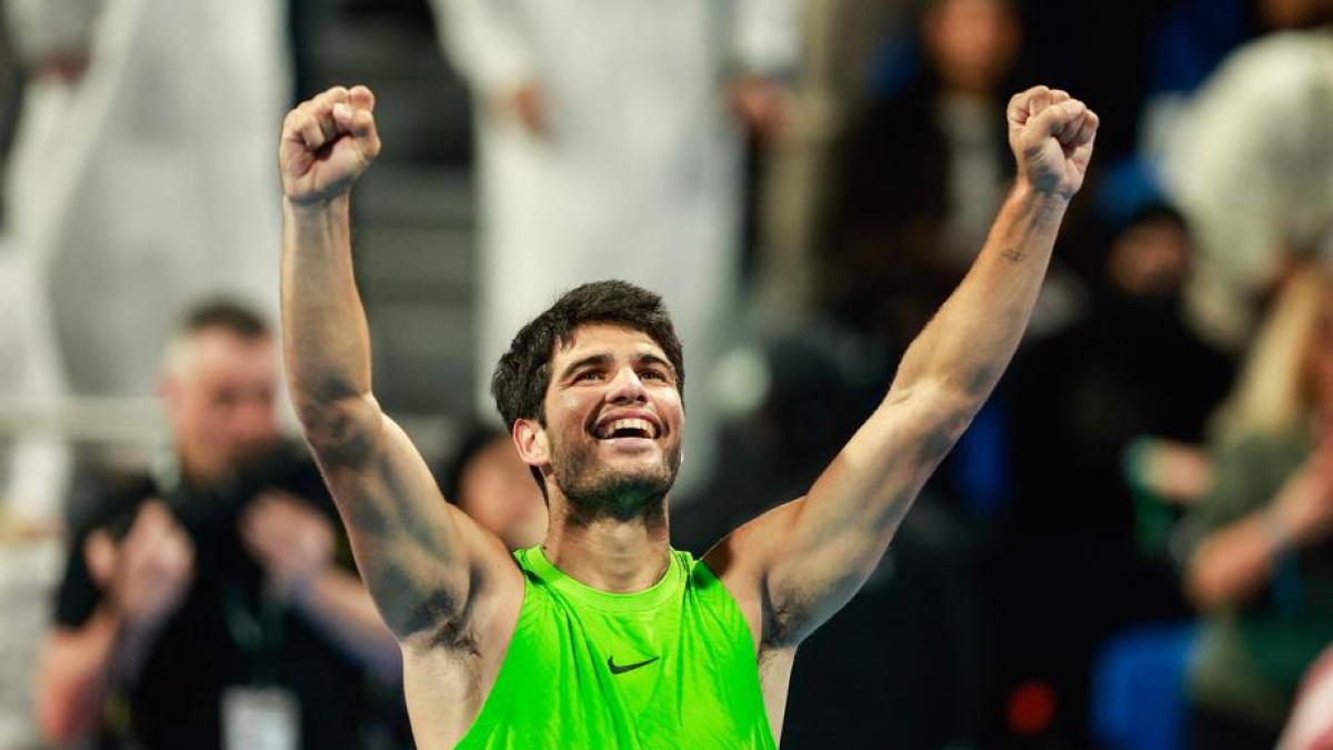 Se Alcaraz è questo non si gioca più: spazza via Fils in 52' e vince anche a Doha