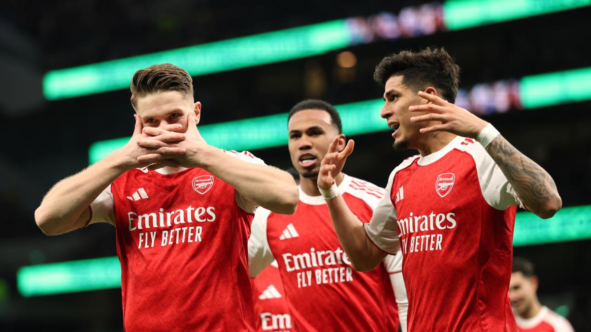 L'Arsenal domina il Tottenham di Tudor e risponde al City. Il Liverpool vince al 97'