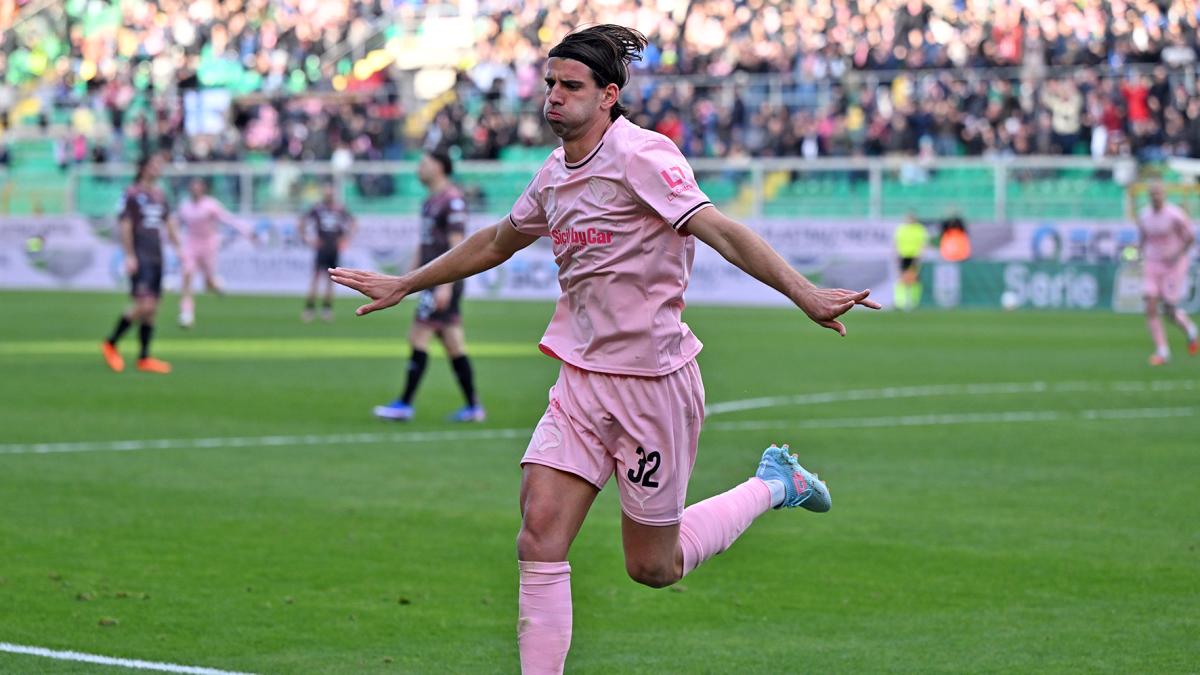 Le pagelle della Serie B: come corre il Palermo, 8. E il Cesena è sempre più in crisi, 5