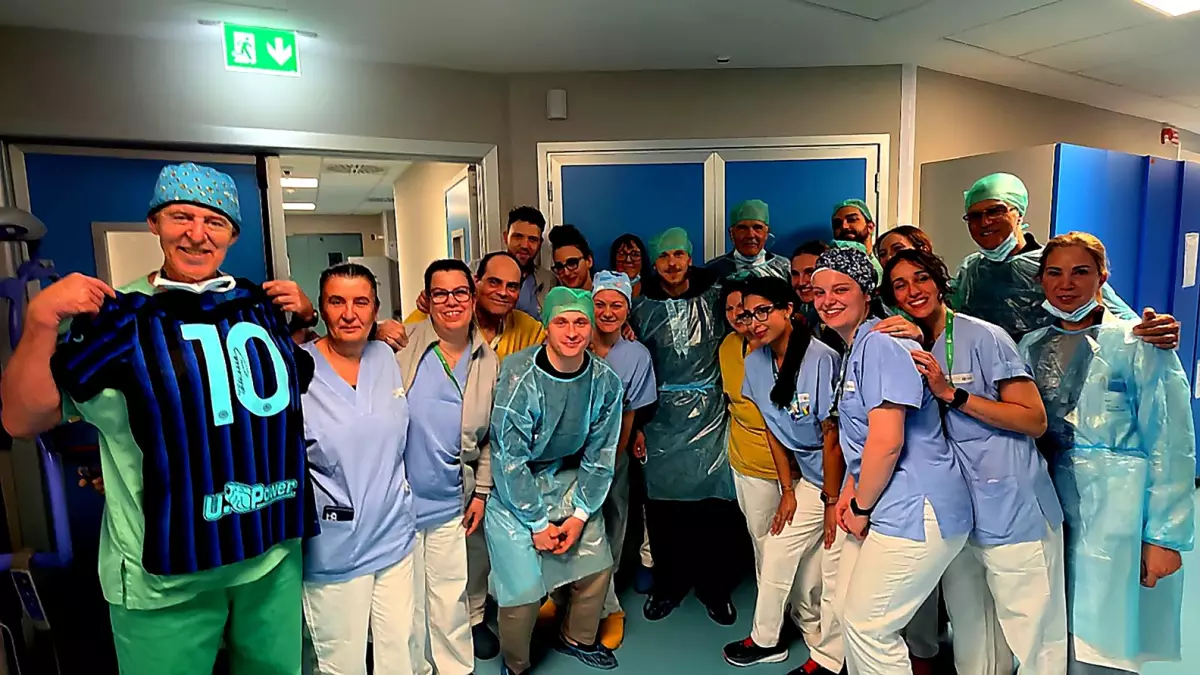 barella e dimarco in visita a niguarda ai ragazzi della tragedia di crans montana da Gazzetta.it barella e dimarco in visita a niguarda ai ragazzi della tragedia di crans montana