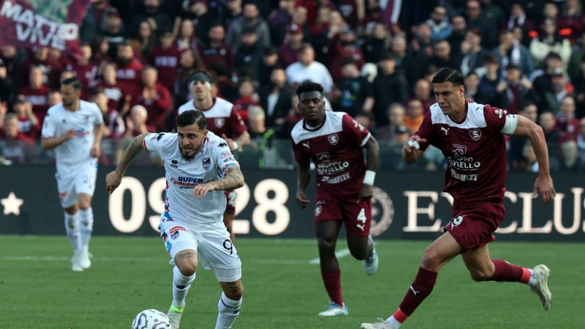 Serie C, l'Arezzo rimonta il Ravenna e resta a +7. Pari Catania, il Benevento vince e allunga in vetta