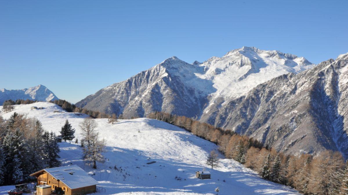 Notti magiche nei rifugi solo per escursionisti della Lombardia