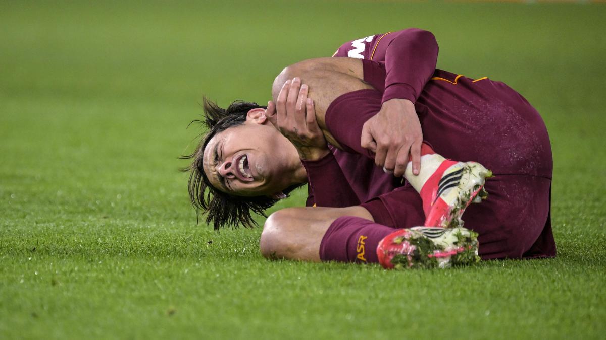 Dybala senza tregua: operazione, menisco rotto, altri 45 giorni di stop. E addio alla Roma