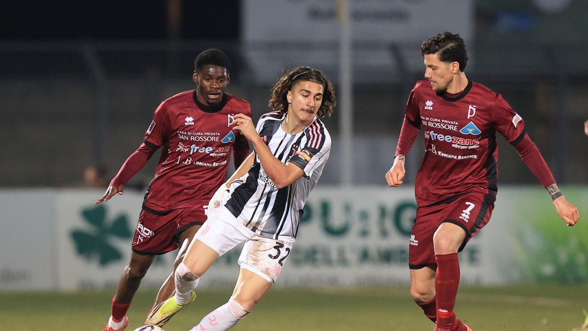 Baffetti, dribbling e tocchi di suola: Licina, l'erede di Yildiz che poteva essere... Karl