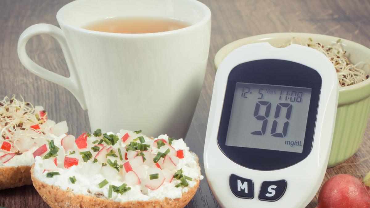 Colazione e glicemia: l'orario migliore per il primo pasto per tenere a bada gli zuccheri nel sangue