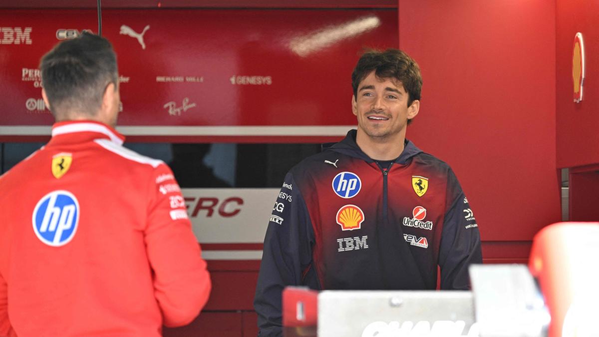 Leclerc: "A Shanghai Ferrari più vicina alle Mercedes". Hamilton: "Il team lavora duro"