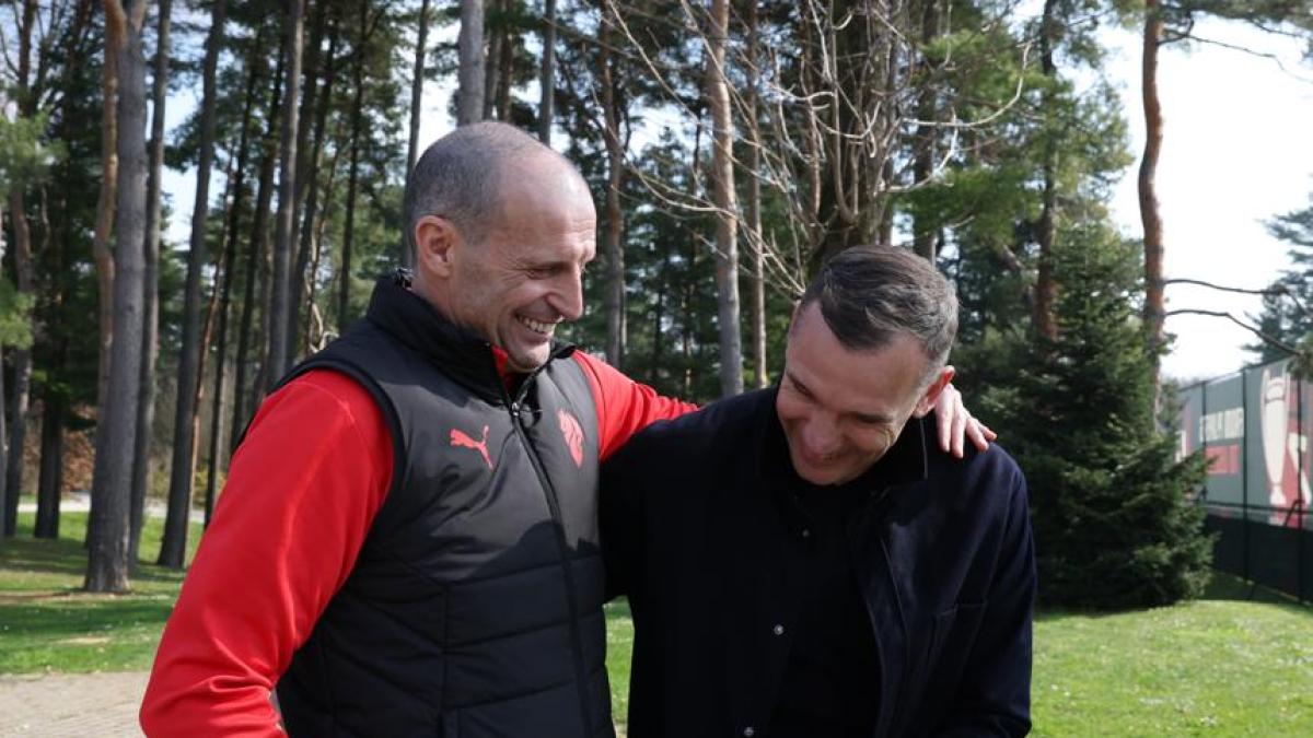 Milan, ti carica Sheva! L'ex bomber ucraino in visita