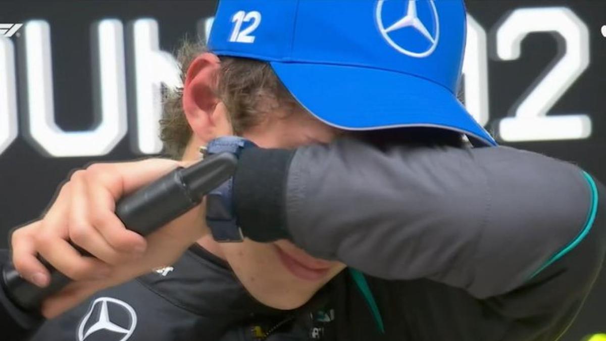 Kimi, lacrime di gioia: "Volevo riportare l'Italia in vetta e l'ho fatto". E poi: "Mi sto c... addosso"