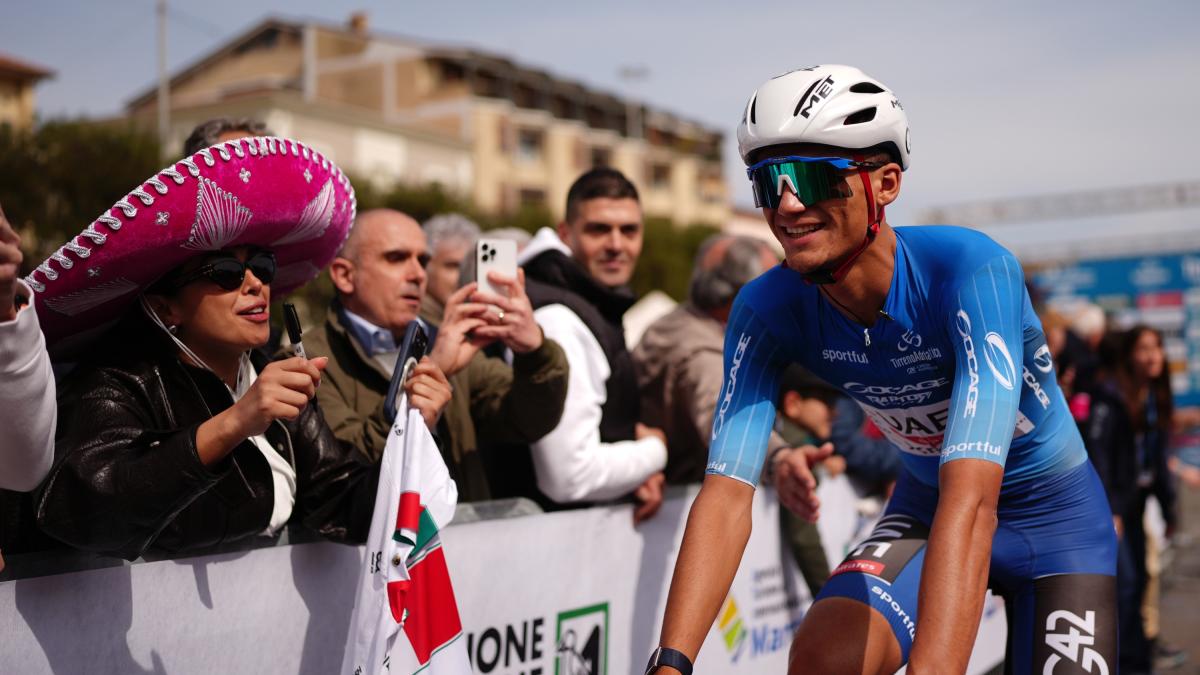 Tirreno-Adriatico, sull'ultima tappa la firma di Milan. La corsa a Del Toro