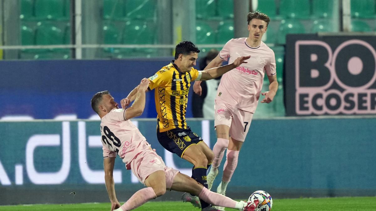 Pohjanpalo e Bani non bastano: la Juve Stabia ferma il Palermo al Barbera