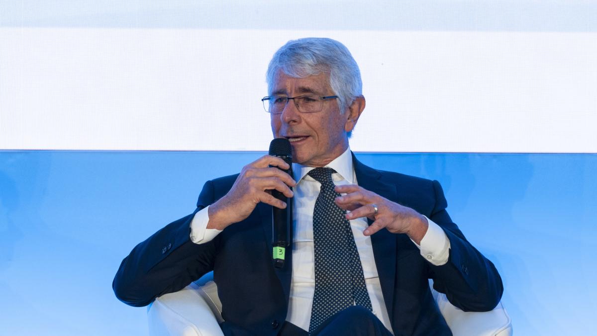 Abodi: "Bologna merita un nuovo stadio, mi auguro per Euro 2032. Tre mesi fa ho cominciato yoga e..."