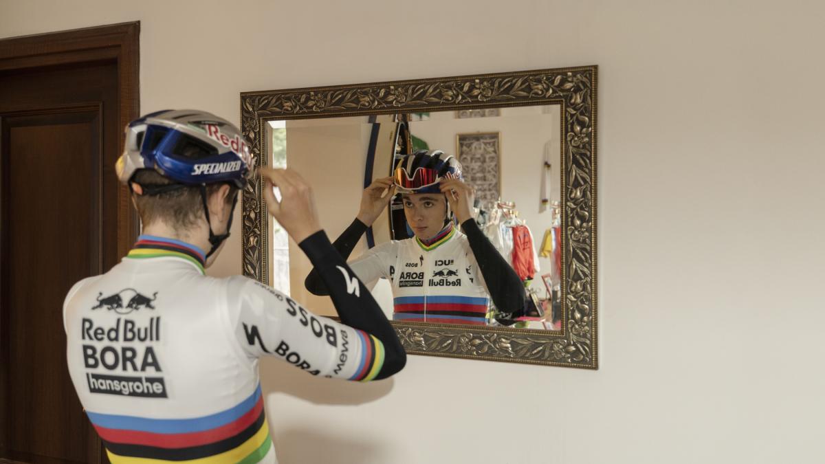 Lorenzo Finn: "Io il Sinner della bici? Speriamo..."