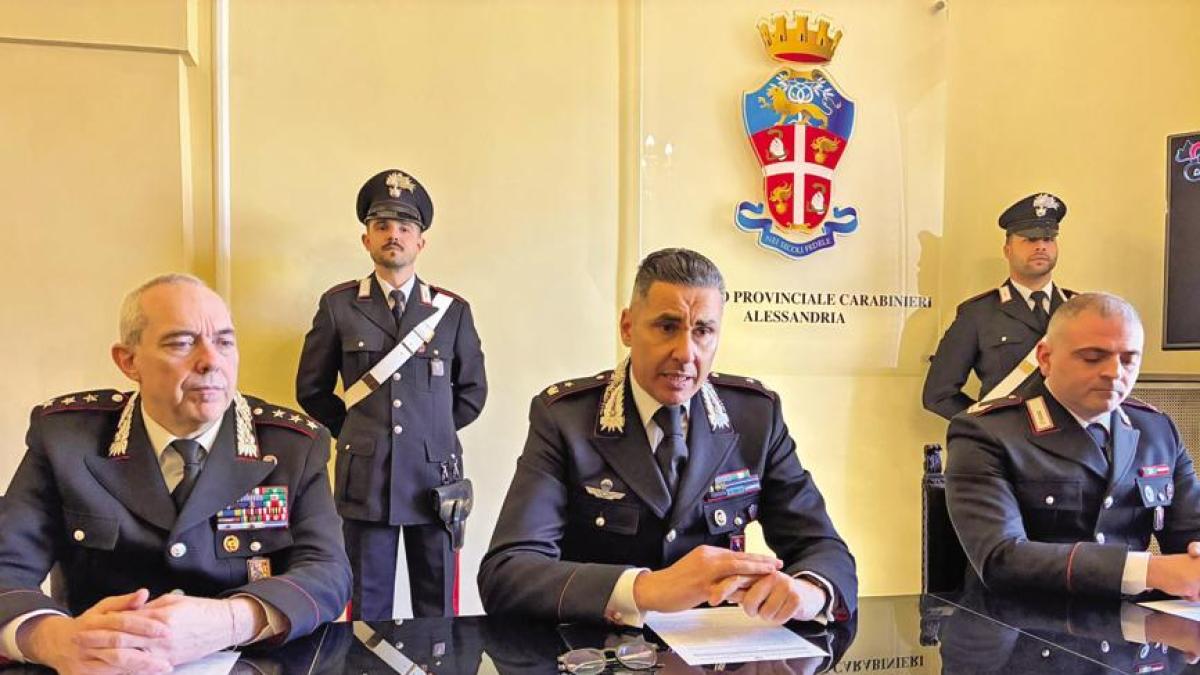 Torino, un uomo di 72 anni dietro le scritte a Masio: denunciato