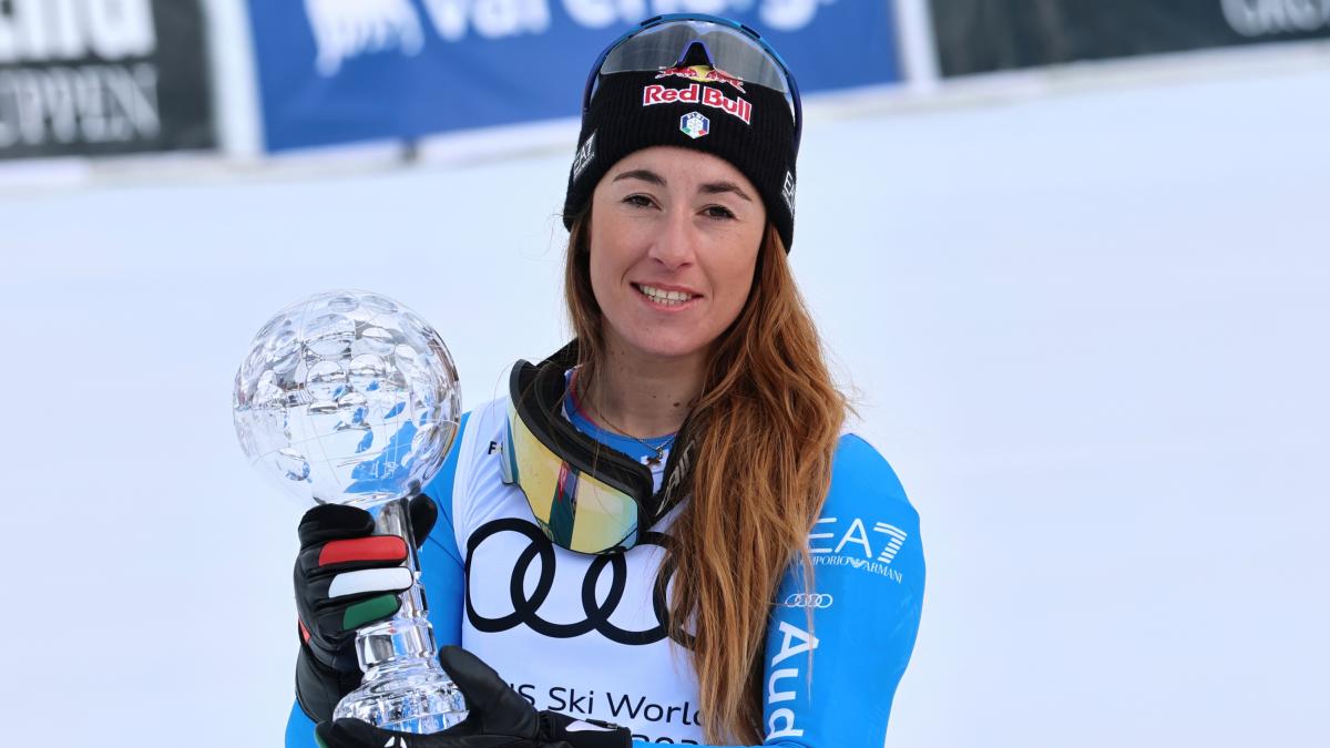 Sofia Goggia si laurea: "Rischiavo di essere la pecora nera della famiglia. La tesi? Sulle Olimpiadi"
