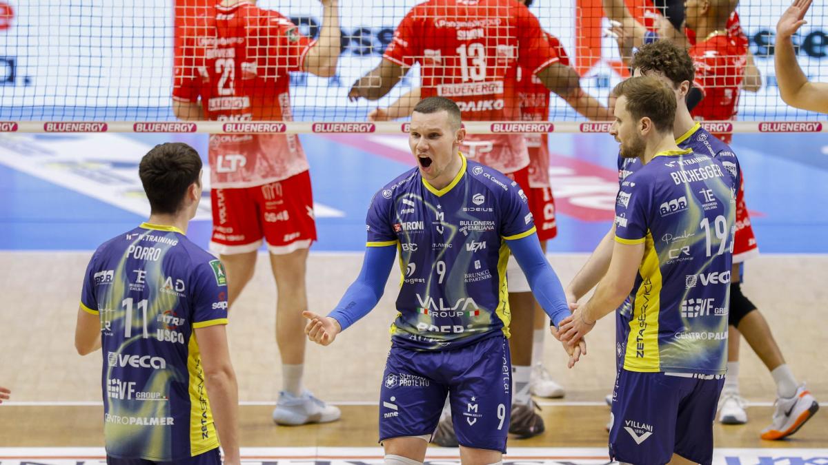 Playoff Superlega, ancora un tie-break: Modena passa a Piacenza, la serie si deciderà in gara-5