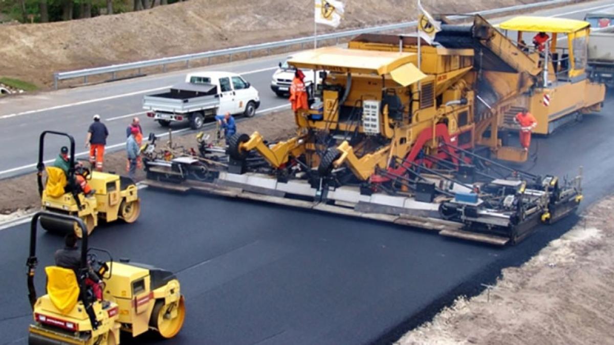 Con l'aumento del petrolio costano di più anche i lavori stradali, ecco come