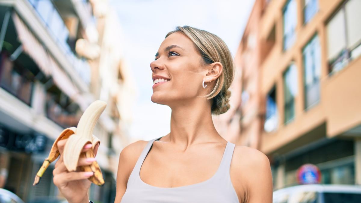 Banana: qual è il momento migliore per mangiarla per avere una sferzata di energia immediata