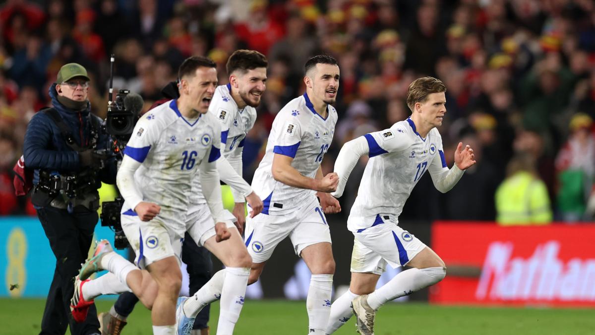 Il Galles scappa, la Bosnia lo riprende e lo fredda ai rigori: Italia, c'è lo stadio-fortino di Zenica