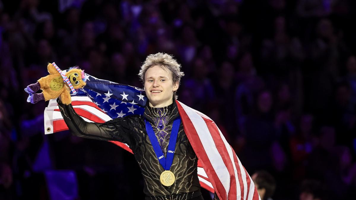 Pattinaggio di figura: Malinin scaccia gli incubi olimpici e vince il terzo oro mondiale