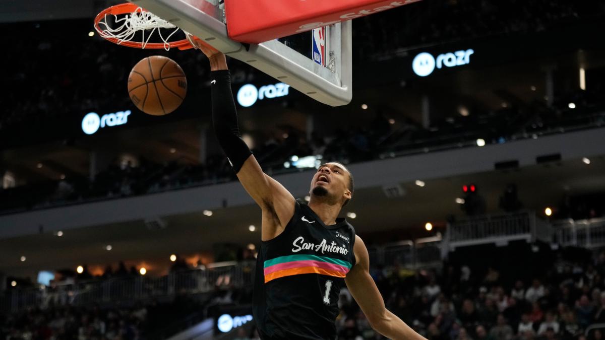 Wembanyama-Castle super, Milwaukee fuori dai playoff. E ora Giannis è sul mercato