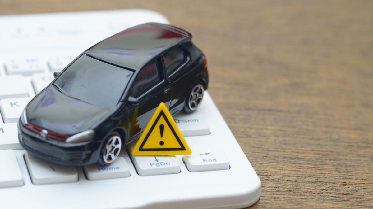 Truffe, l'allarme di Aniasa sui finti operatori del noleggio