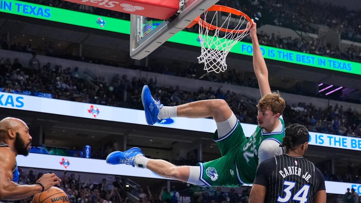 Dallas perde ma si gode super Flagg: 51 punti! Ahi Lakers: stiramento per Doncic, primo turno playoff a rischio