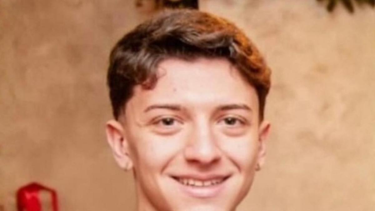 Investito mentre attraversava la strada, muore il 16enne Mattia Rizzetti: giocava nell'U17 del Roma City Fc