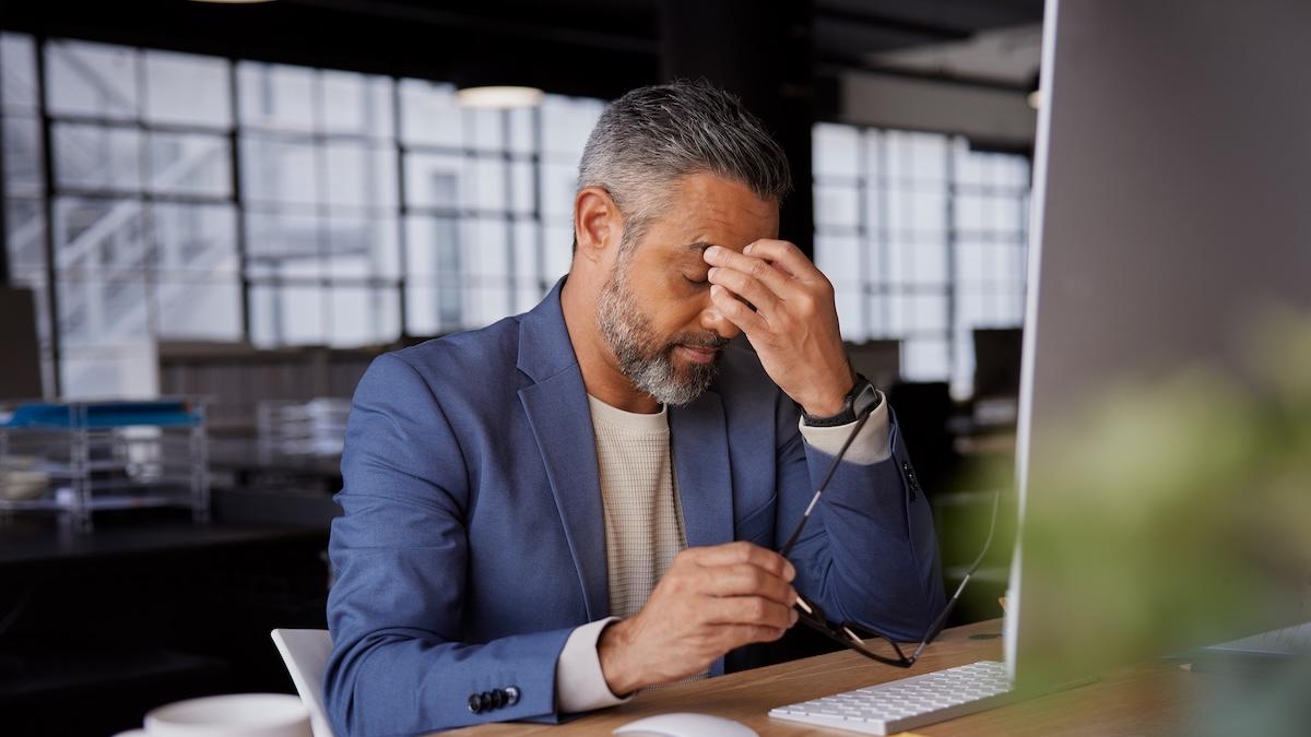 Stanchezza mentale: sintomi, cause e rimedi spiegati dalla psicologa
