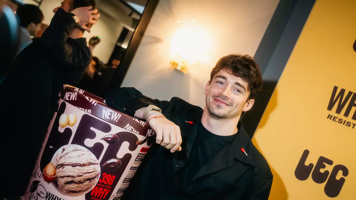 Leclerc come tutti noi: "Il mio rito? Divano e gelato davanti alla tv"