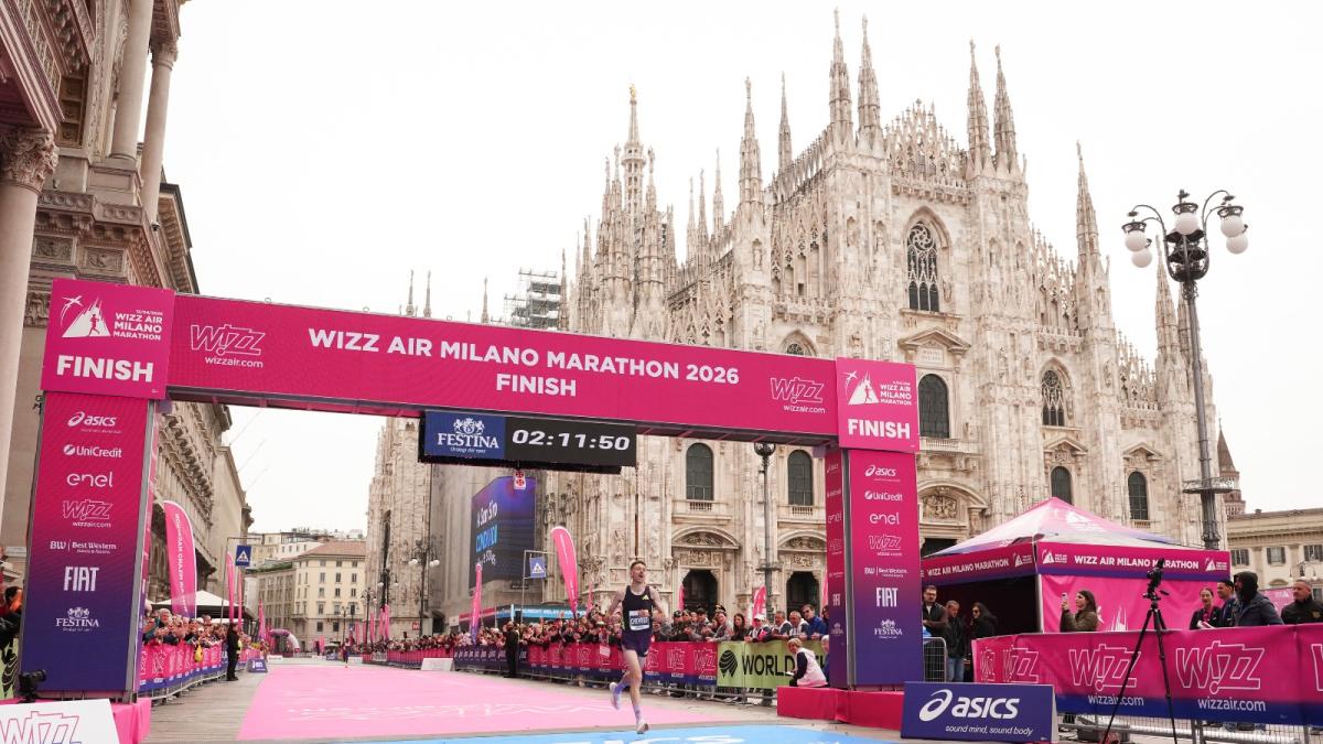 la citt224 che corre alla wizz air milano marathon 2026 infranti tutti i record da Gazzetta.it la citt224 che corre alla wizz air milano marathon 2026 infranti tutti i record