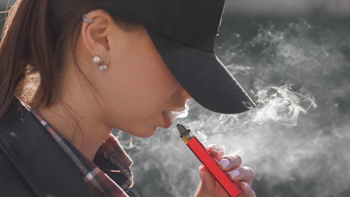 Con le sigarette elettroniche cosa succede nel cavo orale?