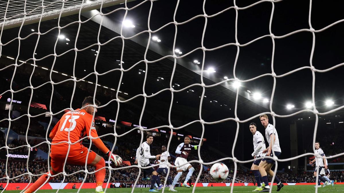 Fuori da tutto: i club come l'Italia stanno a guardare il bello degli altri