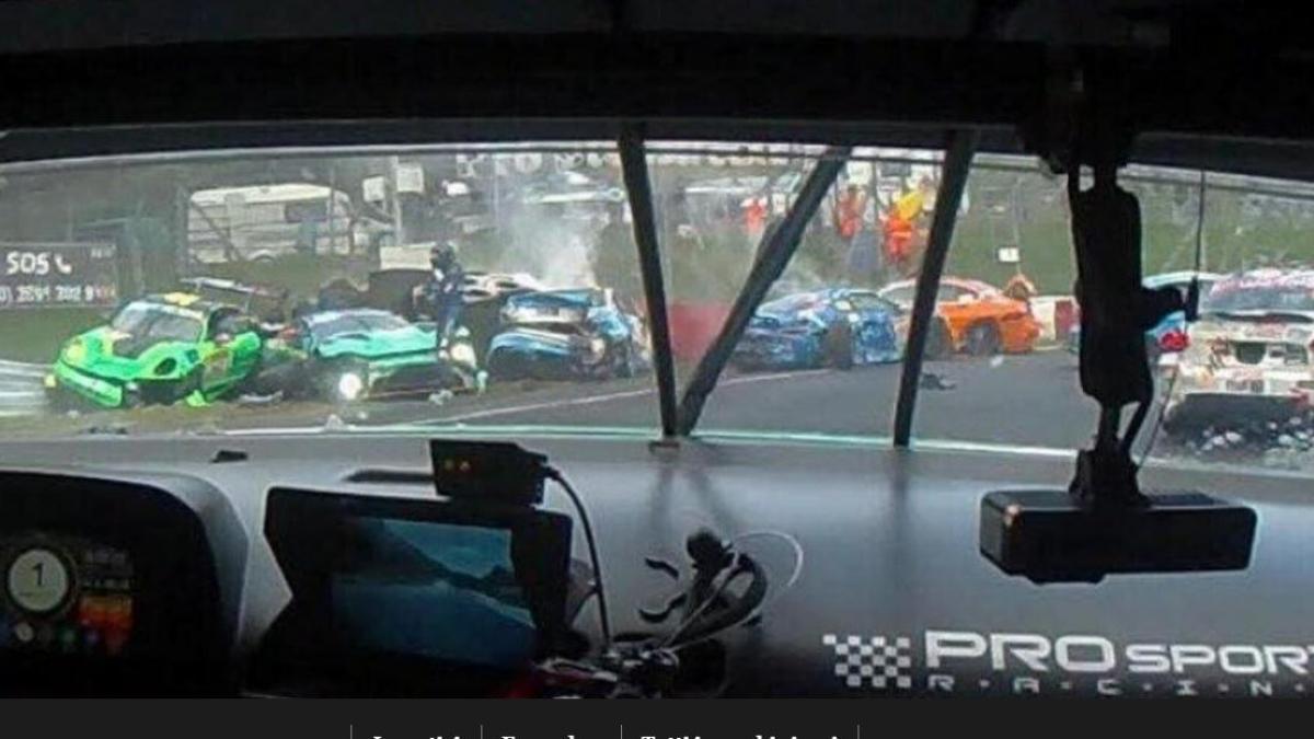 Tragedia alla 24 Ore del Nurburgring: incidente tra 7 auto, muore Juha Miettinen