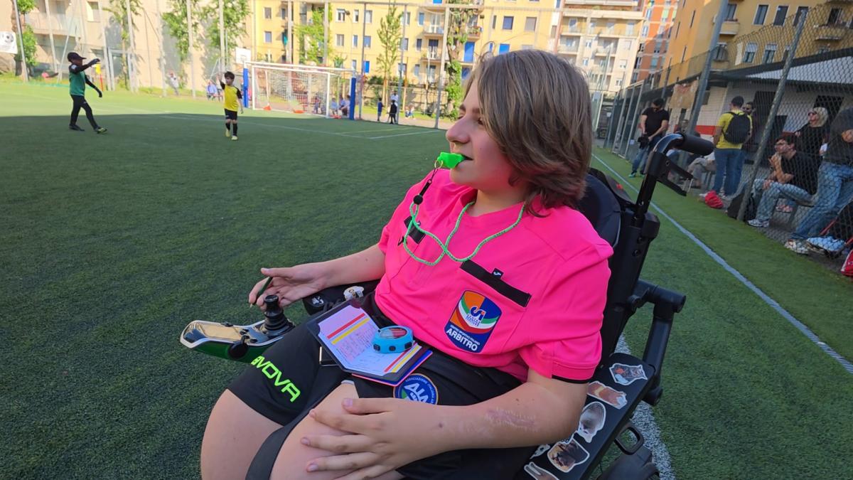 Michele Croce, primo arbitro in carrozzina: "È andata bene ed ero più veloce dei giocatori! Figc, cambia le regole"