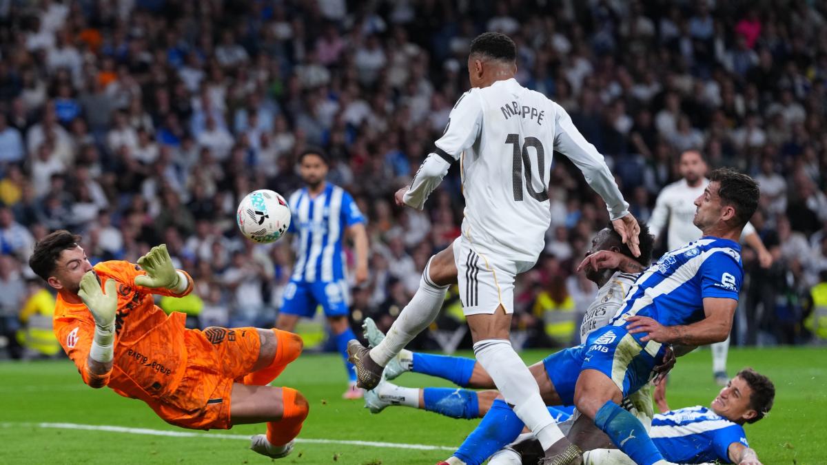 Il Real batte l'Alaves, ma il Bernabeu contesta: fischi per l'eliminazione in Champions