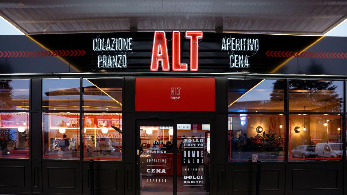 Enilive e Accademia Niko Romito portano il Var nei centri ALT Stazione del Gusto