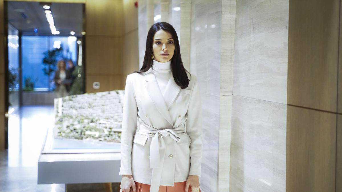 Forbidden Fruit e La Forza di una donna le anticipazioni del 26 aprile